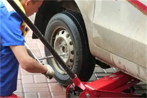 东胜附近拖车24小时服务热线电话